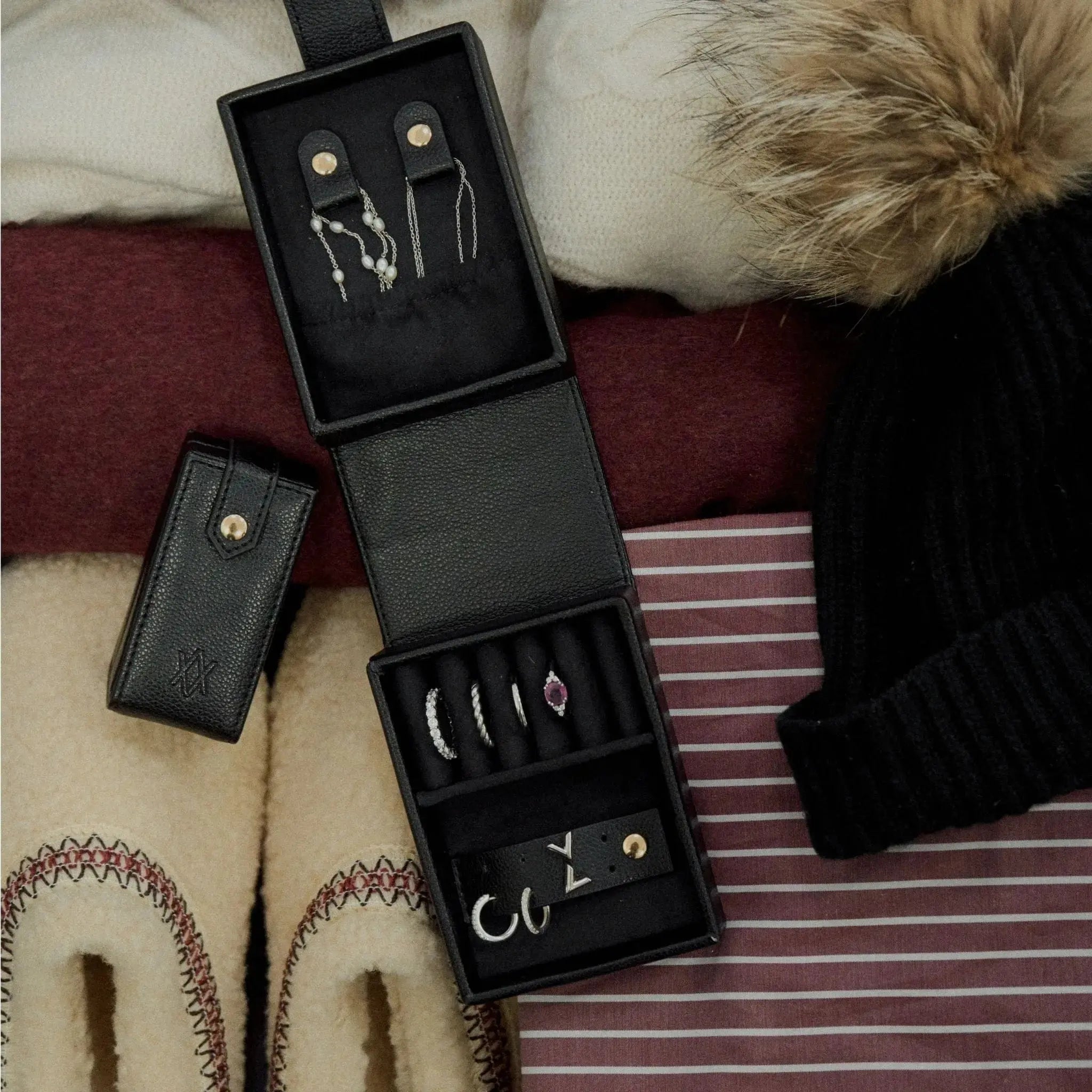 Signature Set - Black