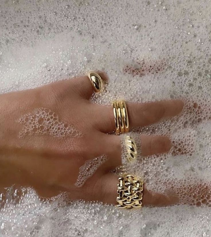 What jewellery can I wear in the shower?