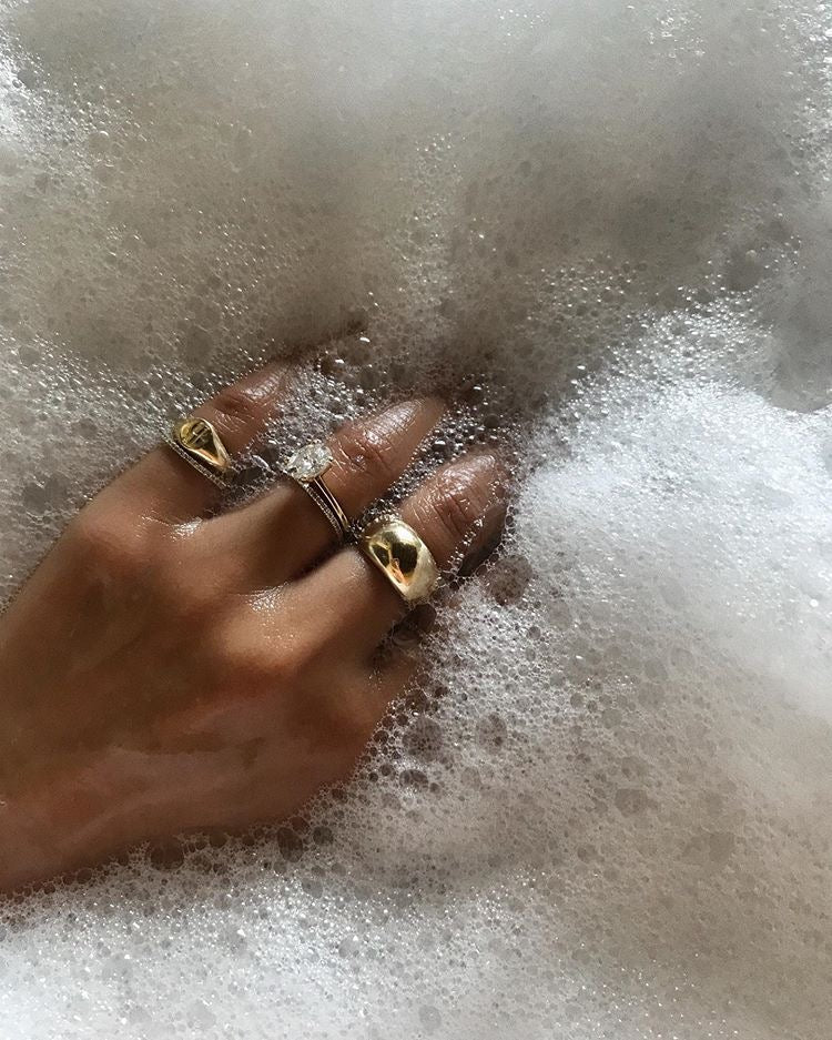 The Ultimate Guide to Waterproof Jewellery