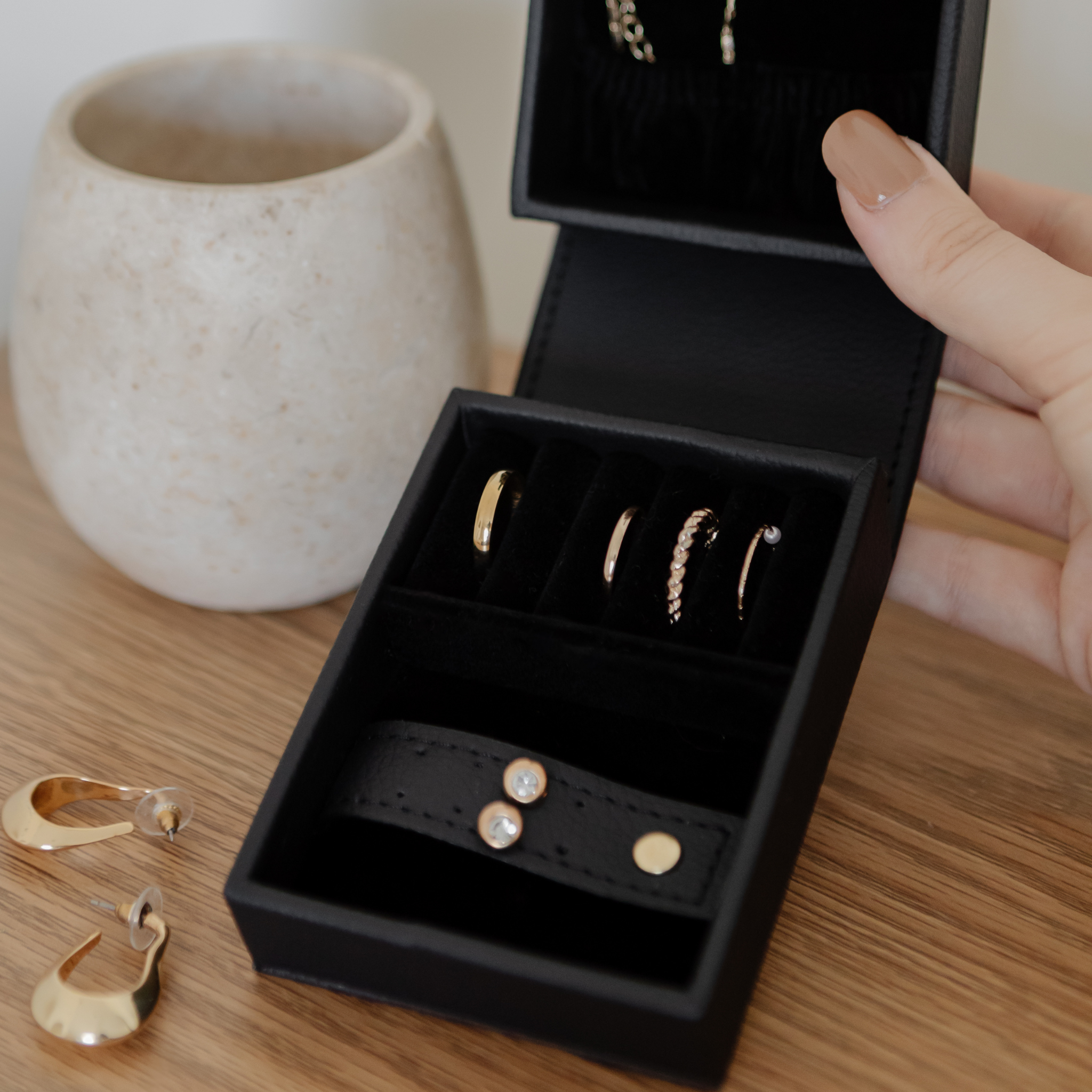 PI London X Wintour Travel Jewellery Box